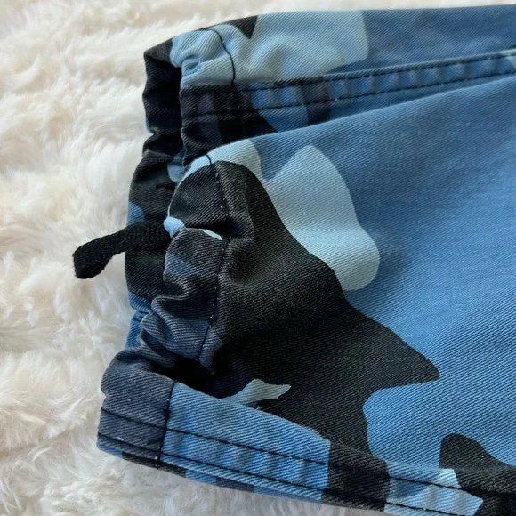 Y2K Vintage Camo Blue Cargo Pants - Picture 5 of 16